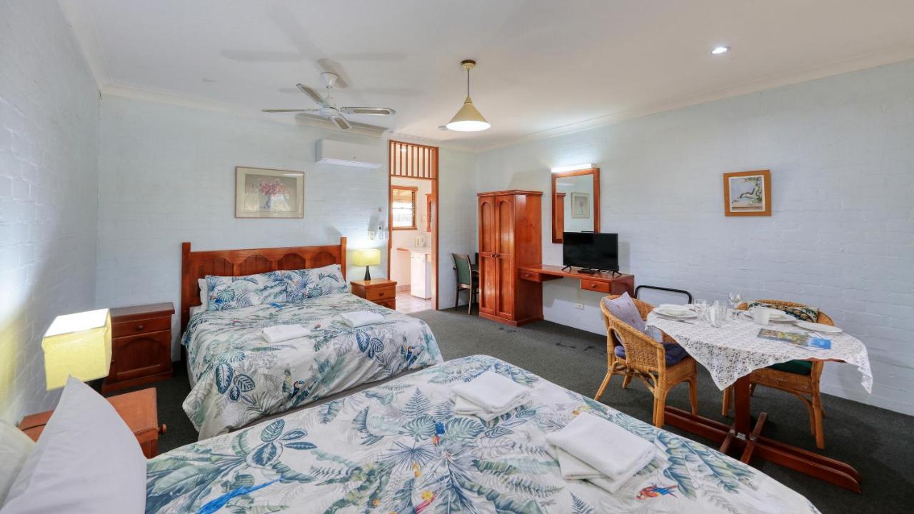 The Vineyard Motel Cowra Exteriör bild